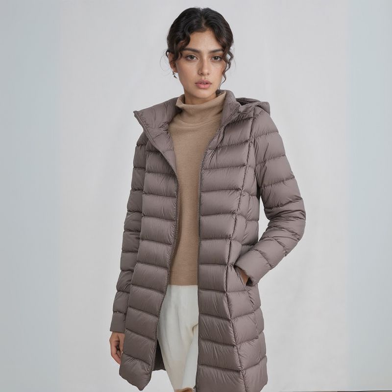 Jaqueta Puffer Feminina Alongada com Capuz e Pluma de Ganso Premium – Pafett